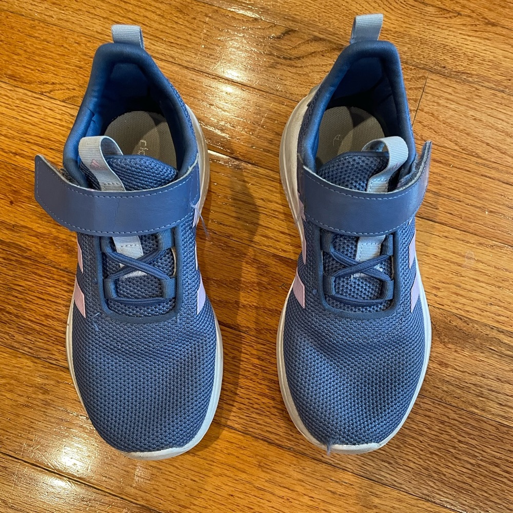 adidas Kids Navy and Pink cloufoam Sneakers